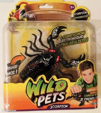 NEUF wild pets robot scorpion interactif phosphorescent lumineux vert noir mygale lot SOP77