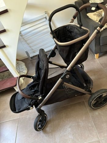 Poussette cybex gazelle S avec nacelle et base isofix 