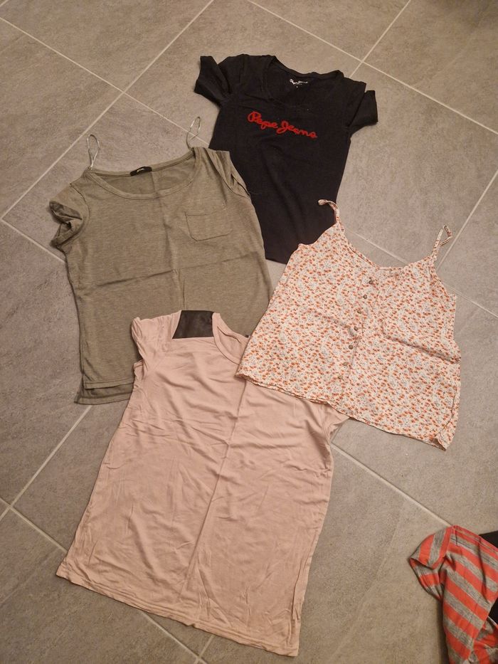 Lot t-shirt - photo numéro 2