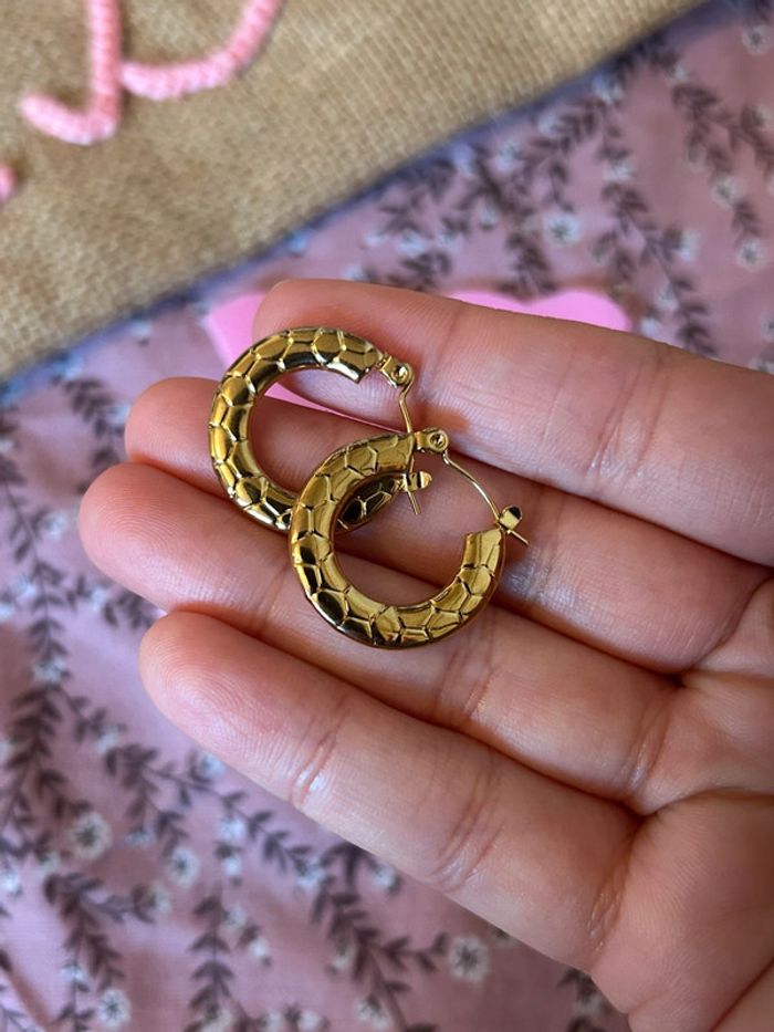 Boucles d’oreilles détails écailles - photo numéro 5