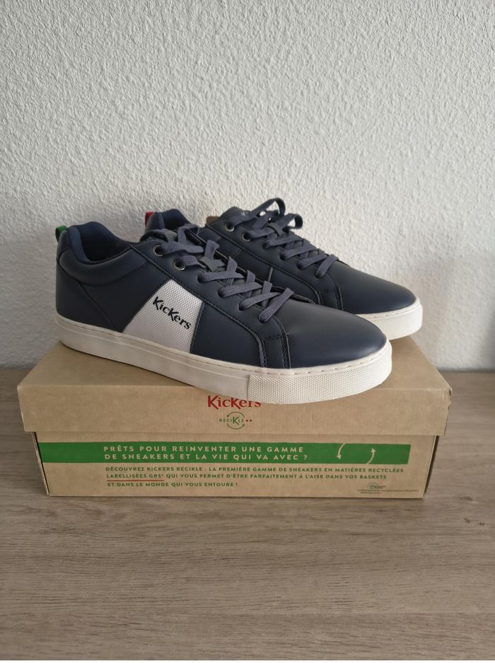 Chaussures baskets sneakers Kickers basse Homme noir blanche neuves taille 46 - photo numéro 4