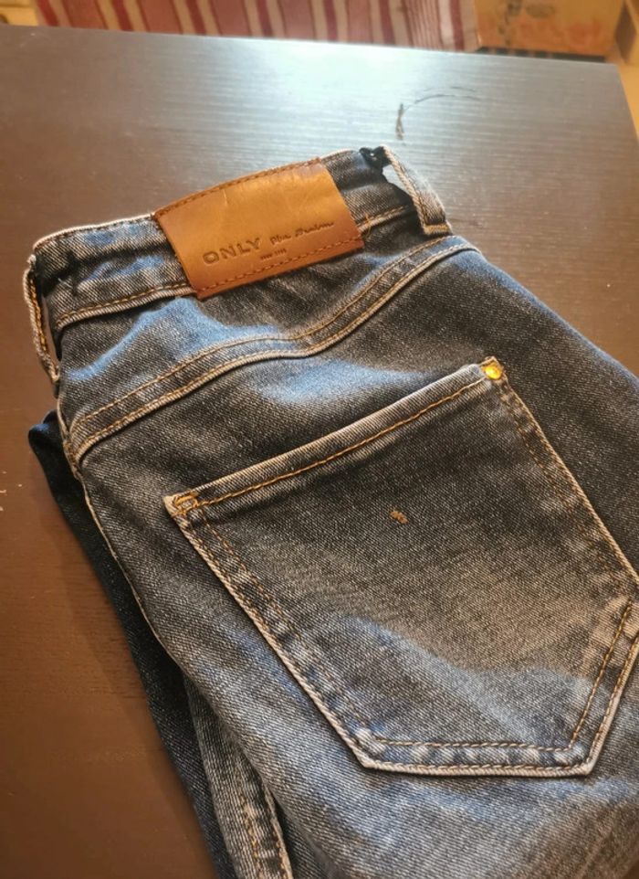 Jean ONLY - photo numéro 3