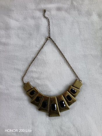 Collier femme doré et noir