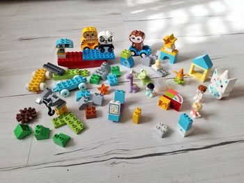 Gros lot de duplo 76 pièces dinosaures licornes animaux personnages 