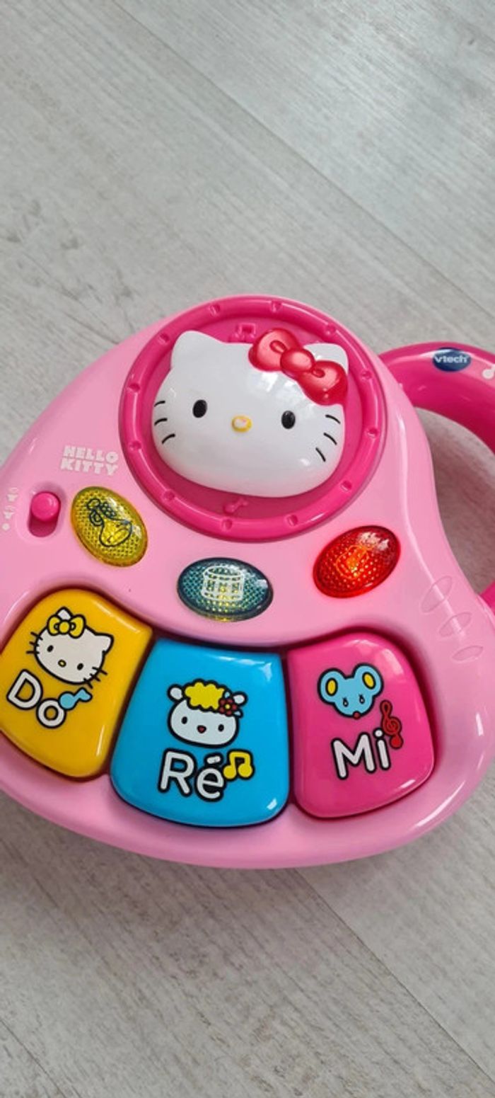 Petit piano éducatif hello kitty - photo numéro 3
