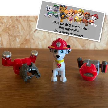 Idée cadeau 🎁 Figurine Marcus Action Pack avec 2 uniformes à clipser de la Pat Patrouille