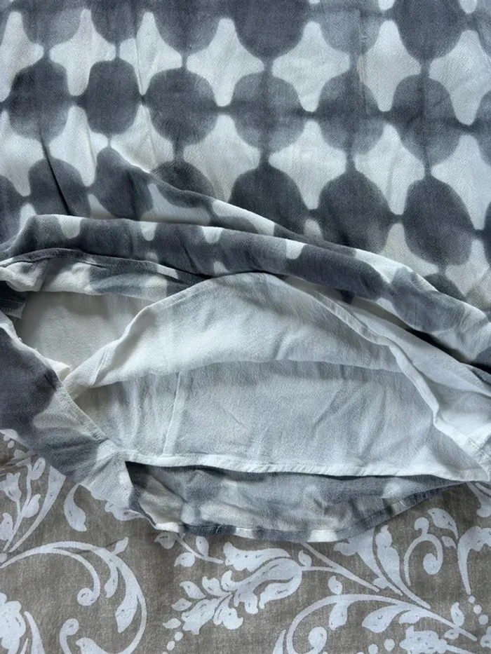 Robe ddp grise et blanche taille s - photo numéro 3