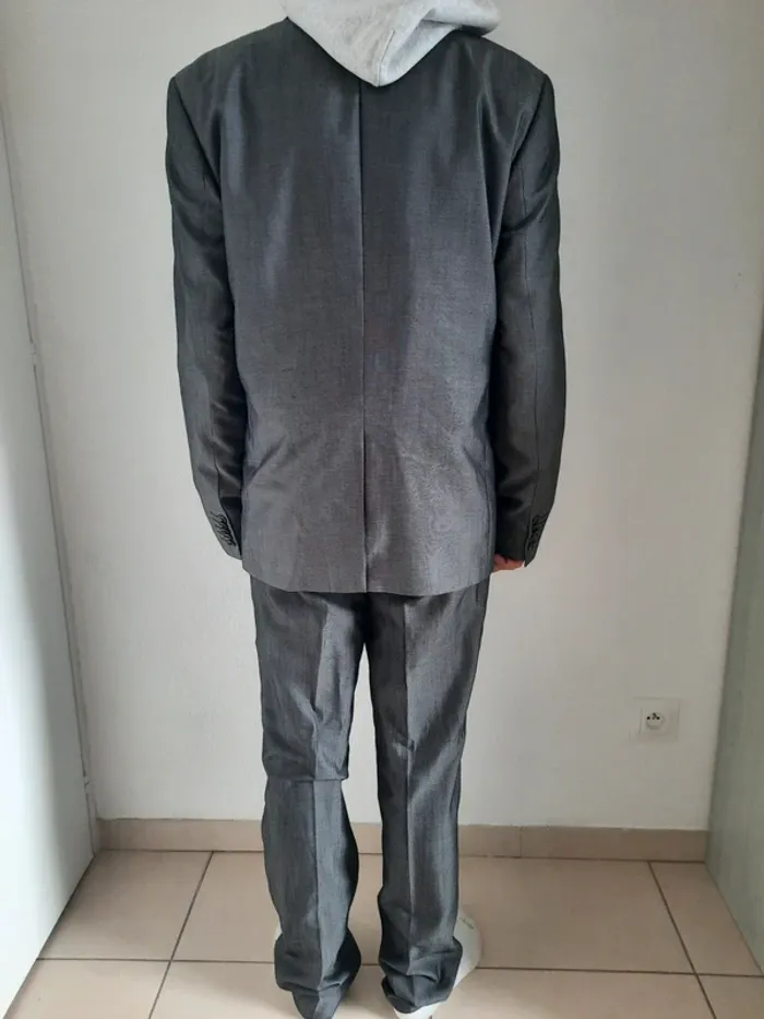 Costume homme - photo numéro 2
