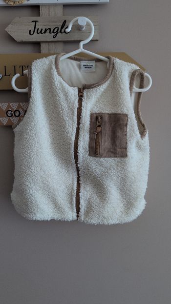 Gilet sans manche 18 mois