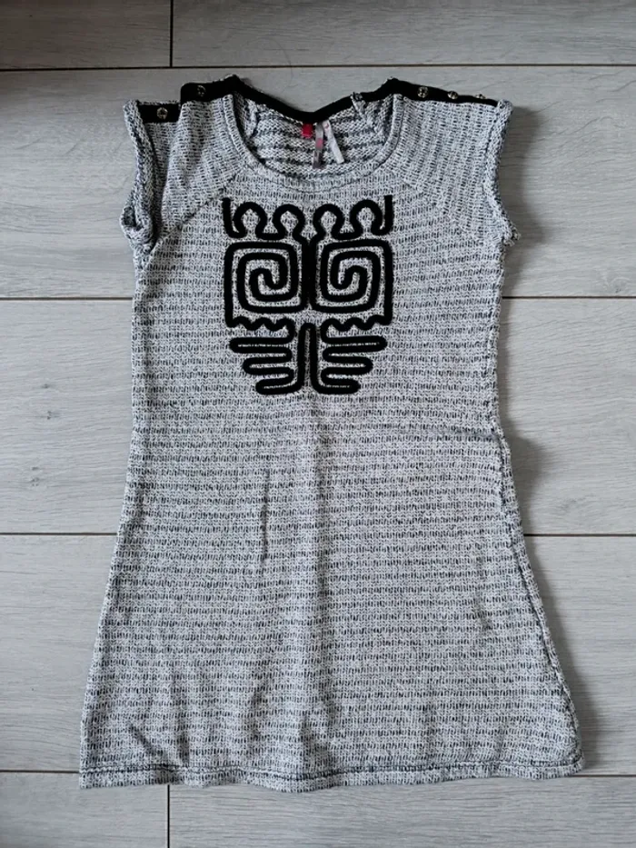 Robe orchestra taille 6 ans