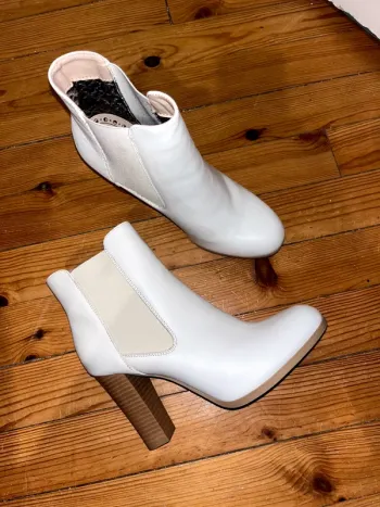 Bottines a talons beige creme taille 40