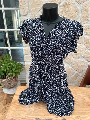 Robe femme été taille S / 36 marque made in italy à fleurs bleu marine été