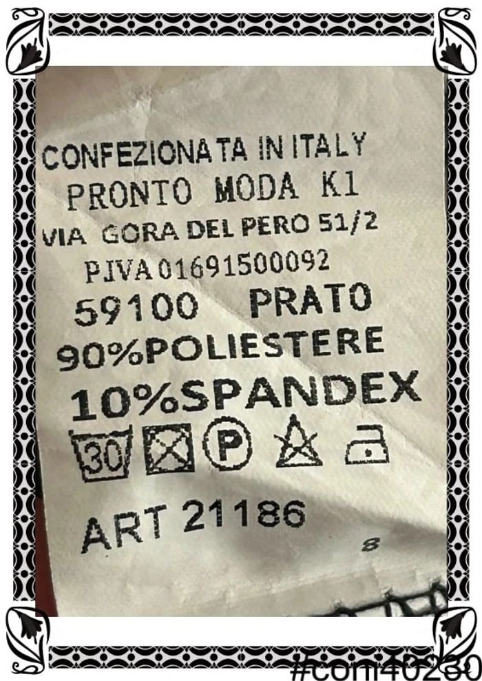 Robe Manches Courtes Plissée Noir Imprimé Cœurs Fabriquée en Italie 🇮🇹 Taille 36 - photo numéro 4