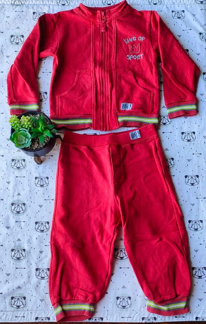 Jogging taille 24 mois/2 ans