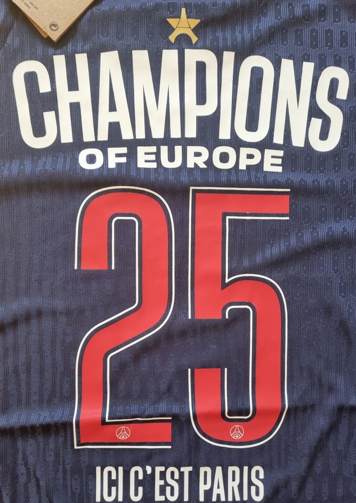 Maillot PSG 2025 finale LDC taille L - photo numéro 4