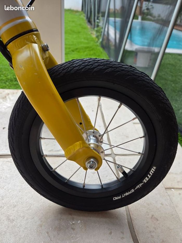 Draisienne jaune / Gibus / bon état - photo numéro 10