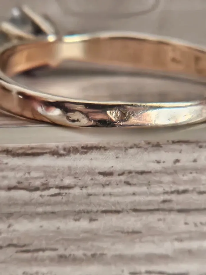 Bague or 18 carats – Taille 53/54 – pierre blanche scintillante - photo numéro 17