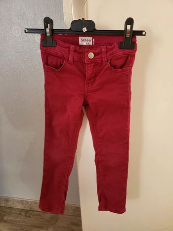 Pantalon skinny 4 ans fille très bon état