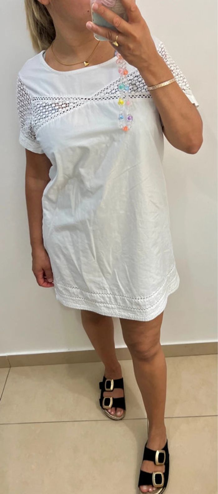 Robe Courte Droite Avec Broderie Taille L