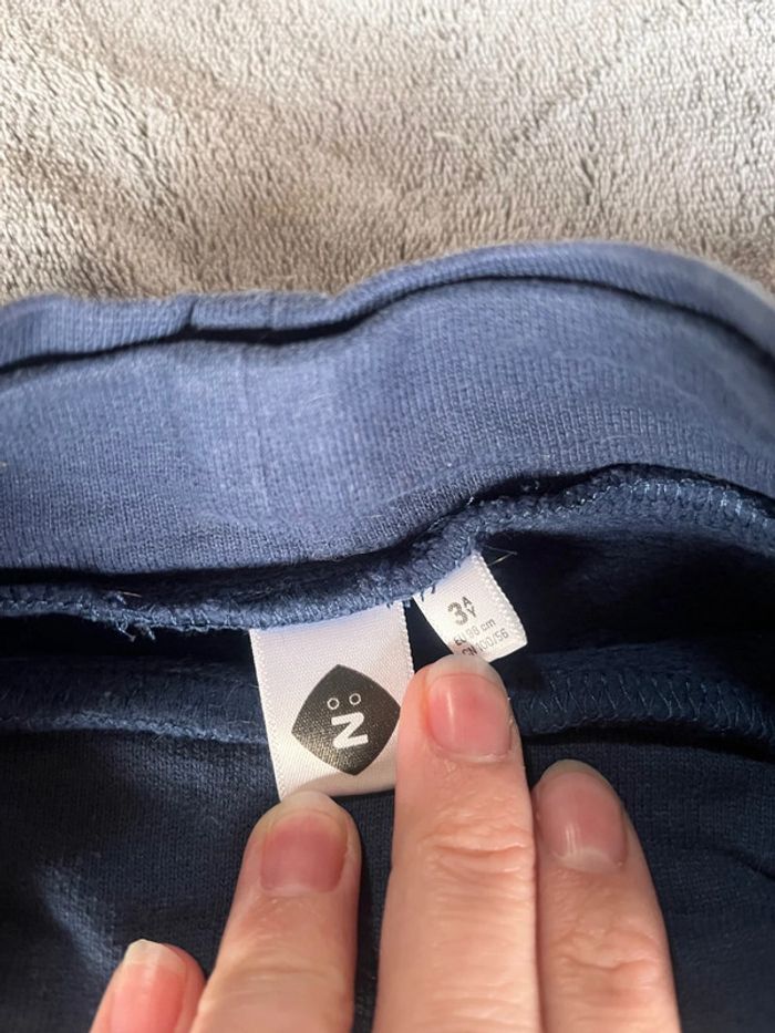 🌸Sweat 3 ans🌸 - photo numéro 2