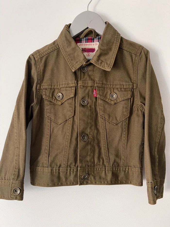 Veste en jean Levi’s taille 4 ans couleur marron/kaki état neuf