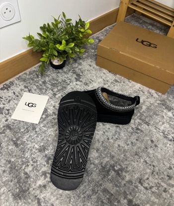 Ugg noir Australia taille 38 