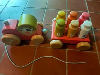 Petit train en bois