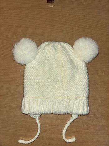 Bonnet bébé 6/12 mois en excellent état