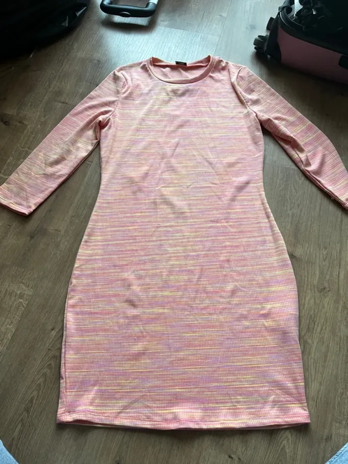 Robe manche