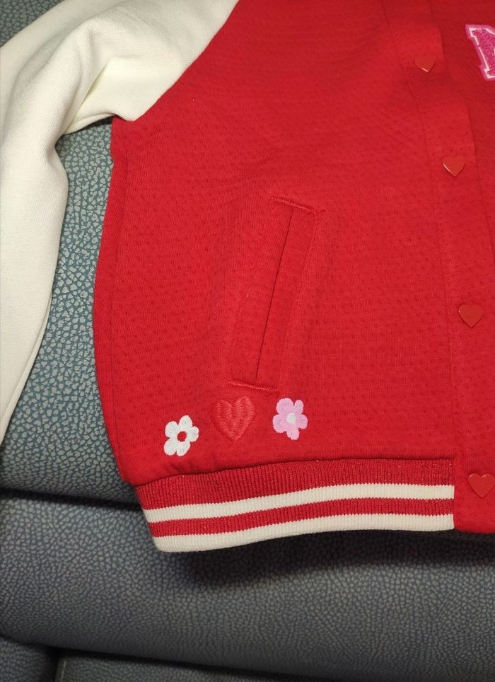 Teddy marelle sous la tour Eiffel sergent major 4 ans - photo numéro 3