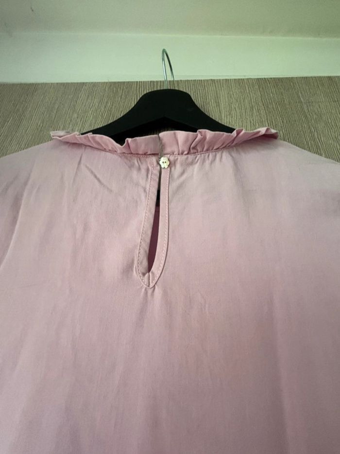 Blouse Balzac rose poudré col volanté - T38 - photo numéro 7