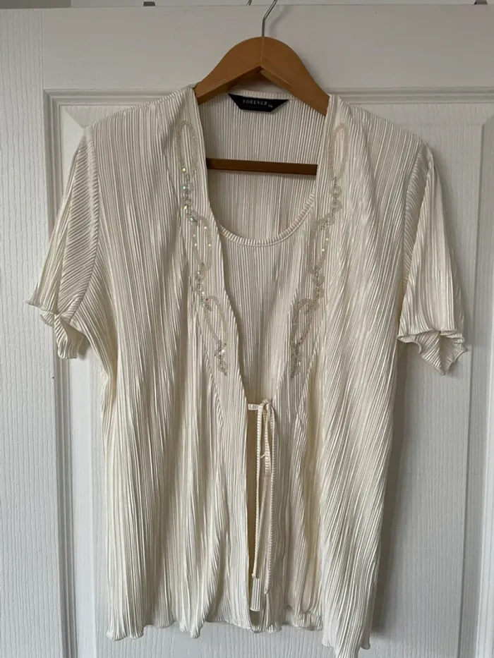 Haut volant léger blanc/crème/beige