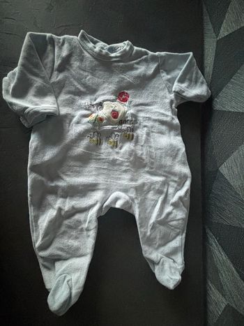 Pyjama 3 mois sans marque