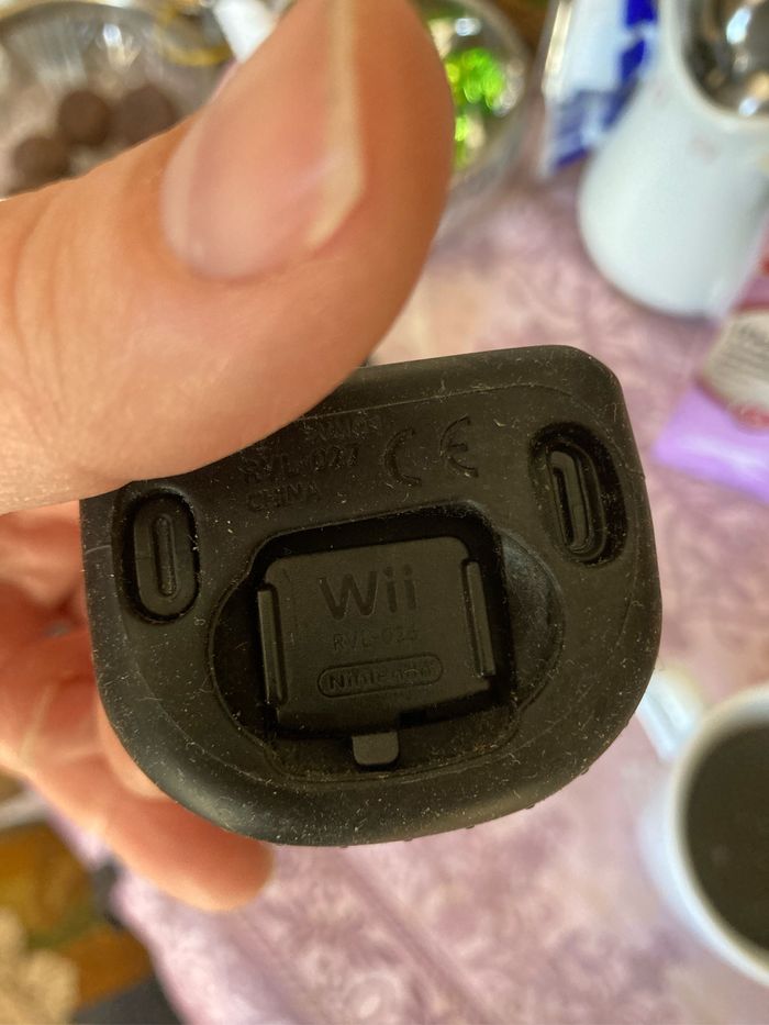 Lot de 2 manettes wii motion plus (wii et WII U) - photo numéro 3