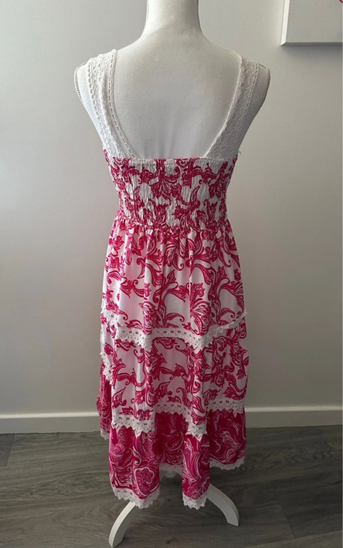 Robe broderies et fleurs blanche et rose T38 M - photo numéro 5