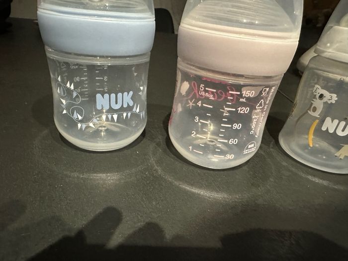 4 biberons Nuk - photo numéro 2