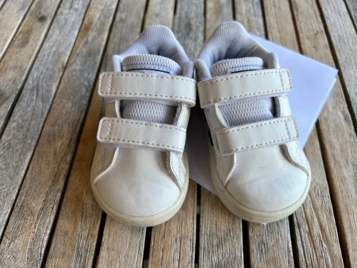 Sneakers à scratch Adidas Grand Court Lifestyle - pointure 18 - photo numéro 4