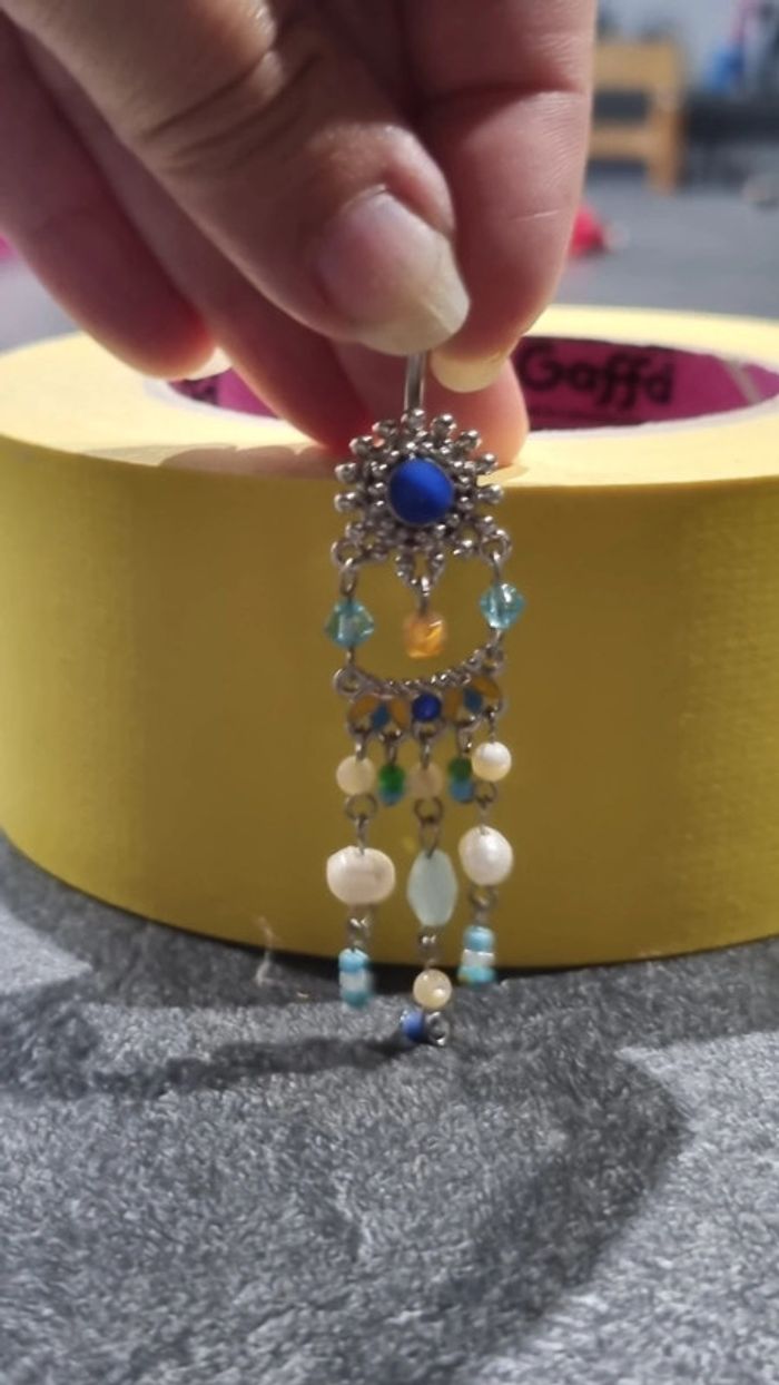 Piercing chainette perles