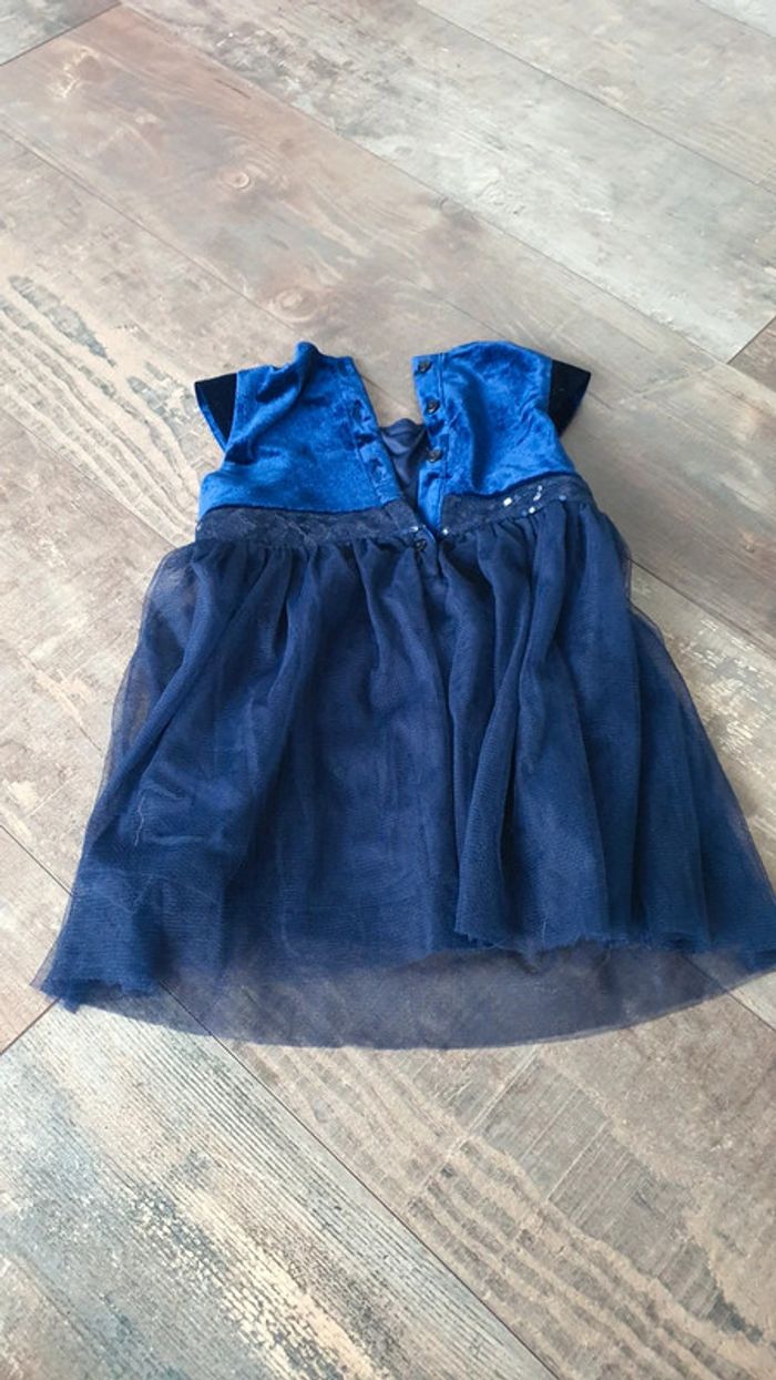 Robe tex 18 mois en très bon état - photo numéro 4