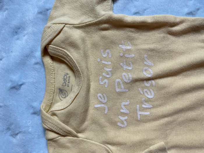 body manches longues jaune gémo 1 mois inscription devant - photo numéro 5