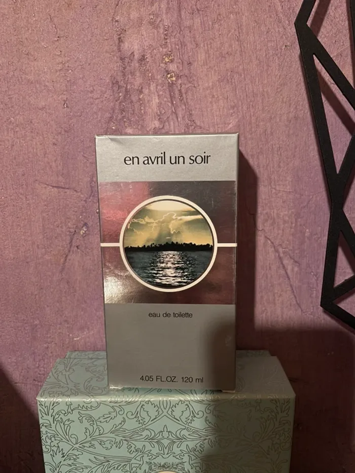 Eau de toilette en avril un soir Yves rocher
