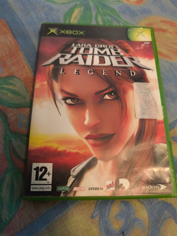 Xbox - tomb raider - photo numéro 1