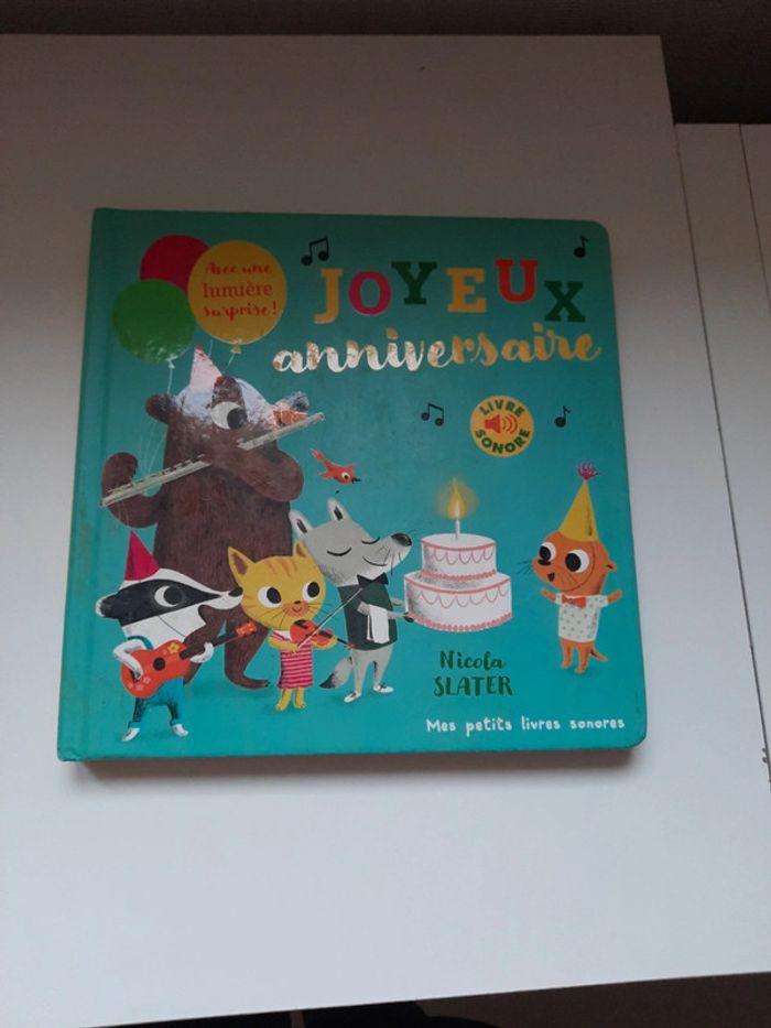 Livre sonore joyeux anniversaire
