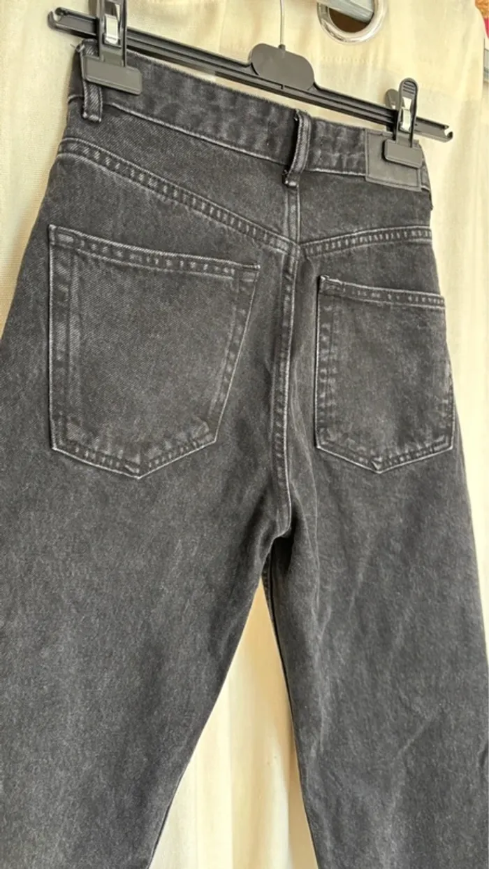 Jean baggy bershka - photo numéro 2