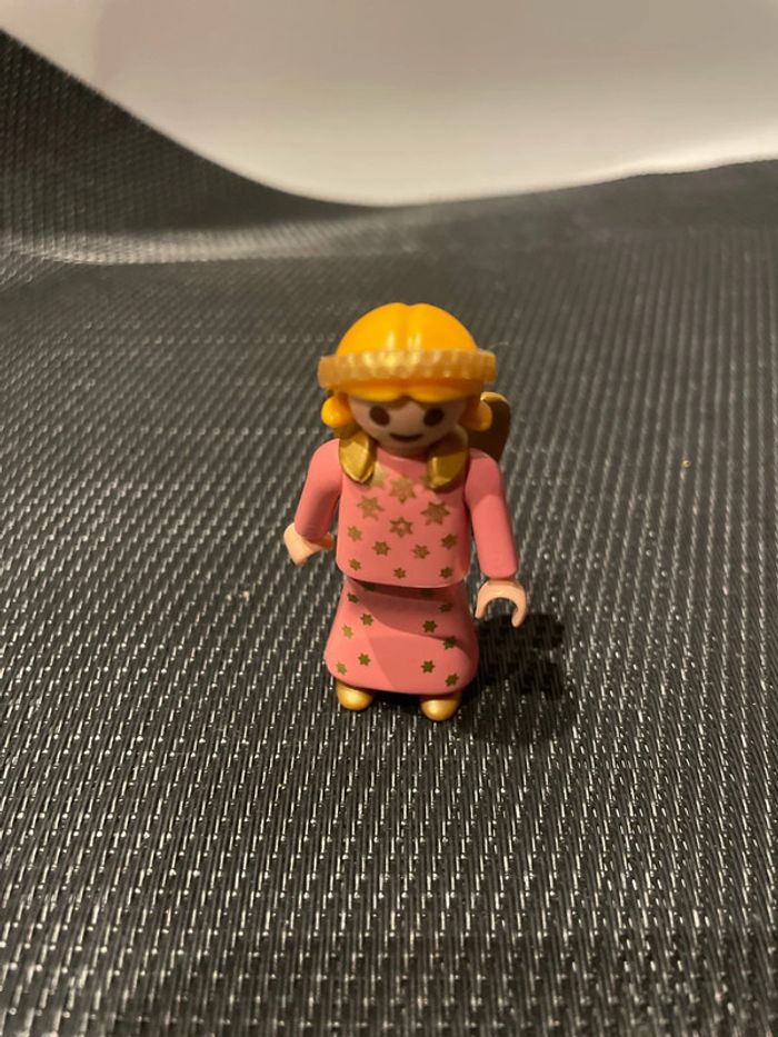 Playmobil figurine fille ange ailes et couronne dorées robe rose motifs étoiles enfant ado - photo numéro 4
