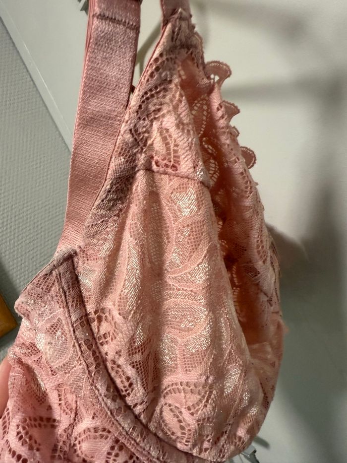 Soutien gorge 100E - photo numéro 9