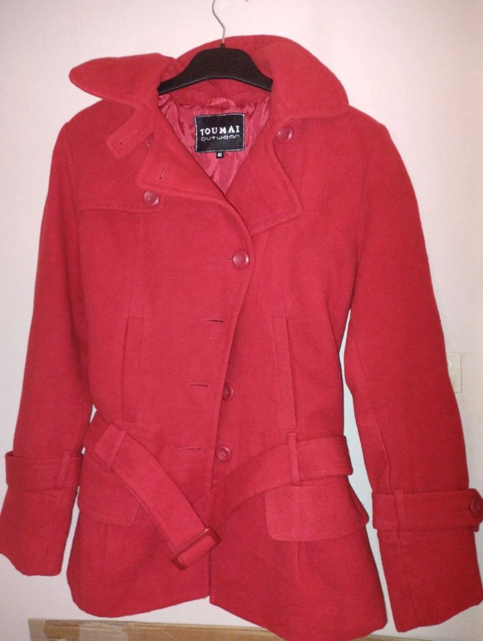 Manteau rouge Taille 40