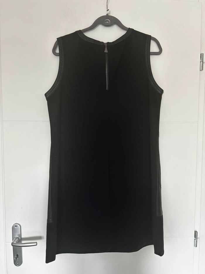 Robe noire habillée - photo numéro 2