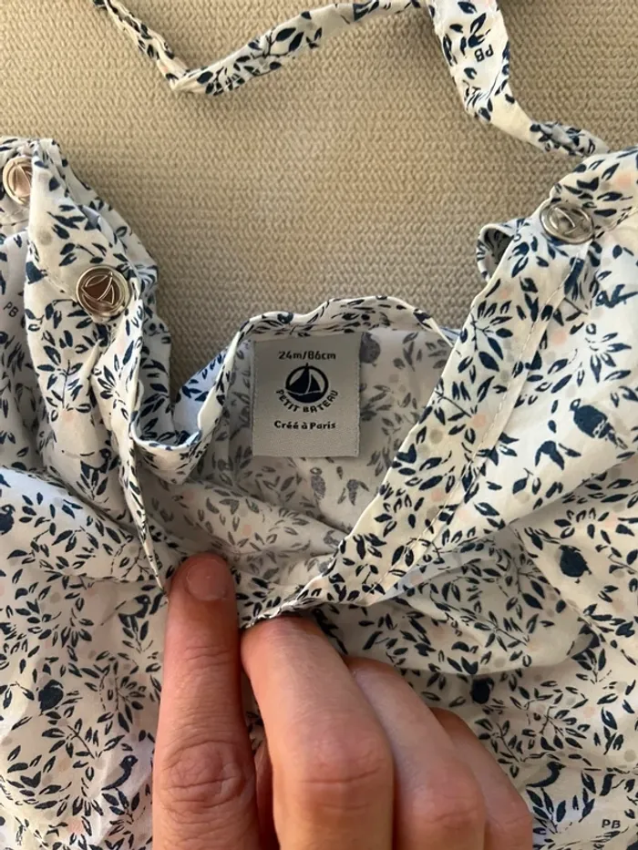 Robe et chapeau petit bateau 24 mois - photo numéro 5