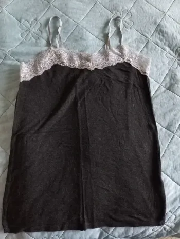 Débardeur noir dentelle grise Kiabi S